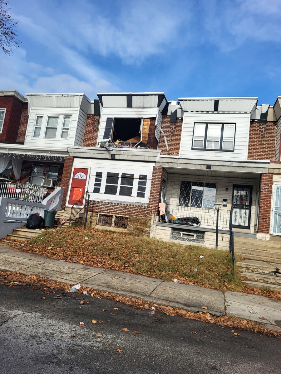 Photographic documentation of the work as submitted to the city's 311 record.