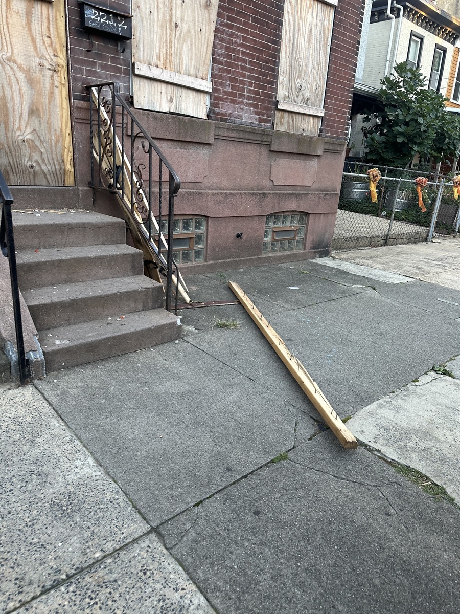 Photographic documentation of the work as submitted to the city's 311 record.