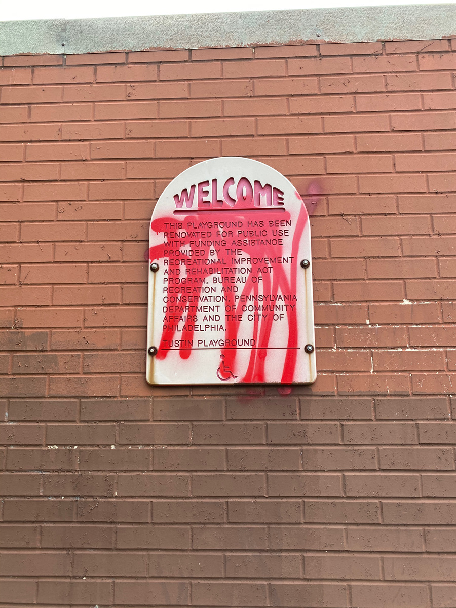 Photographic documentation of the work as submitted to the city's 311 record.