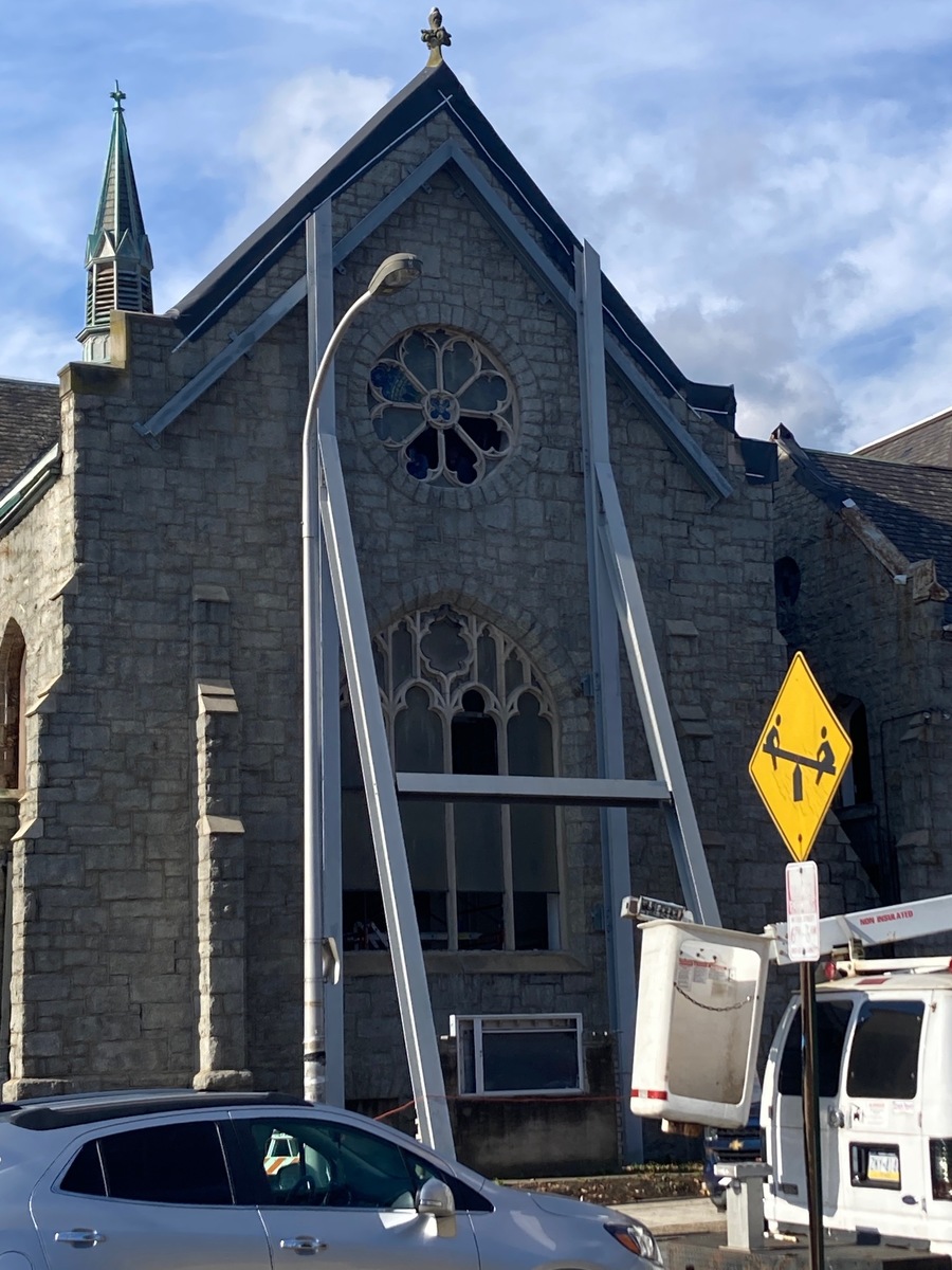 Photographic documentation of the work as submitted to the city's 311 record.