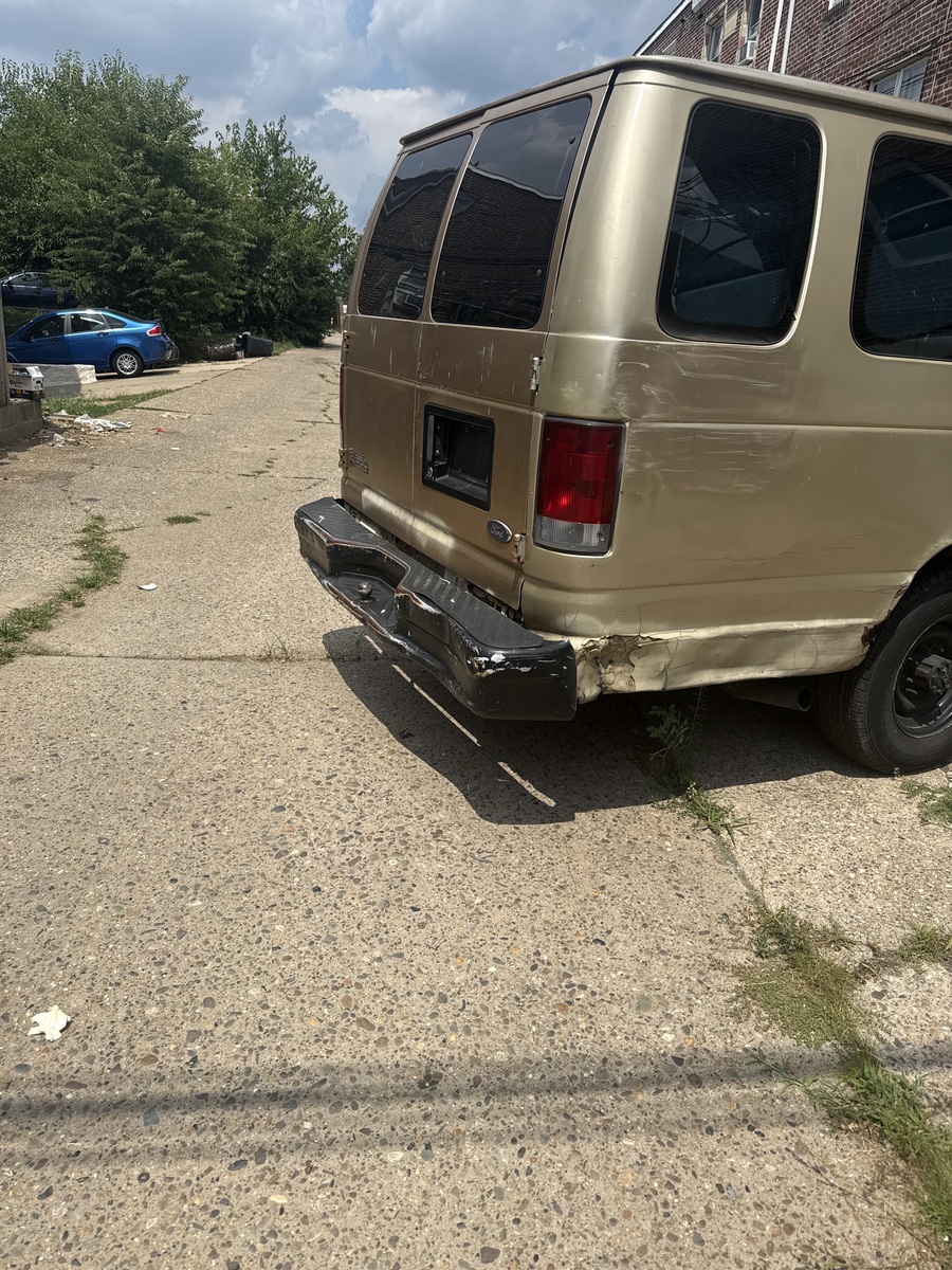 Photographic documentation of the work as submitted to the city's 311 record.
