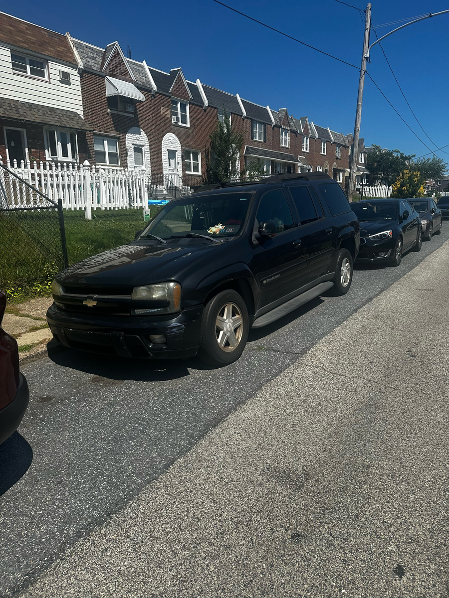 Photographic documentation of the work as submitted to the city's 311 record.