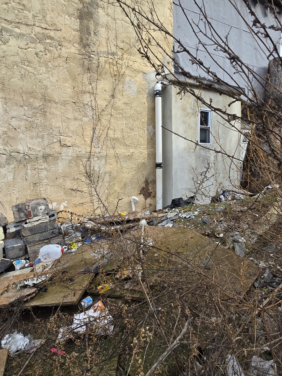 Photographic documentation of the work as submitted to the city's 311 record.
