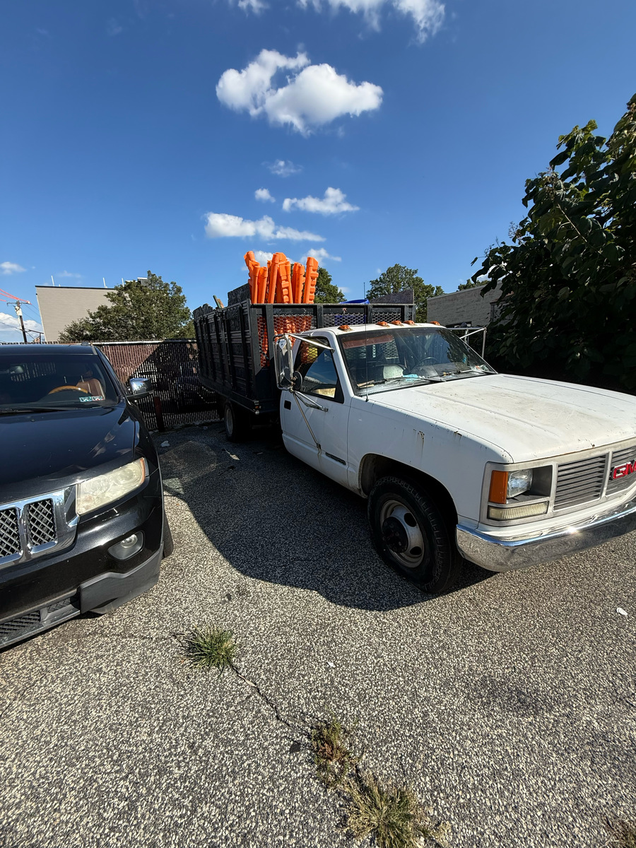 Photographic documentation of the work as submitted to the city's 311 record.