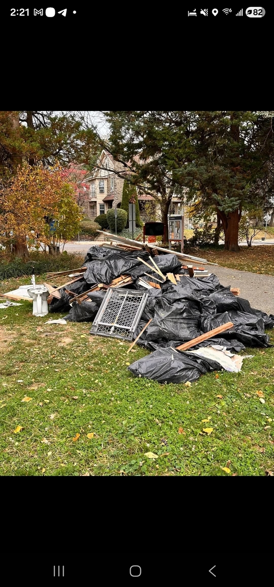 Photographic documentation of the work as submitted to the city's 311 record.