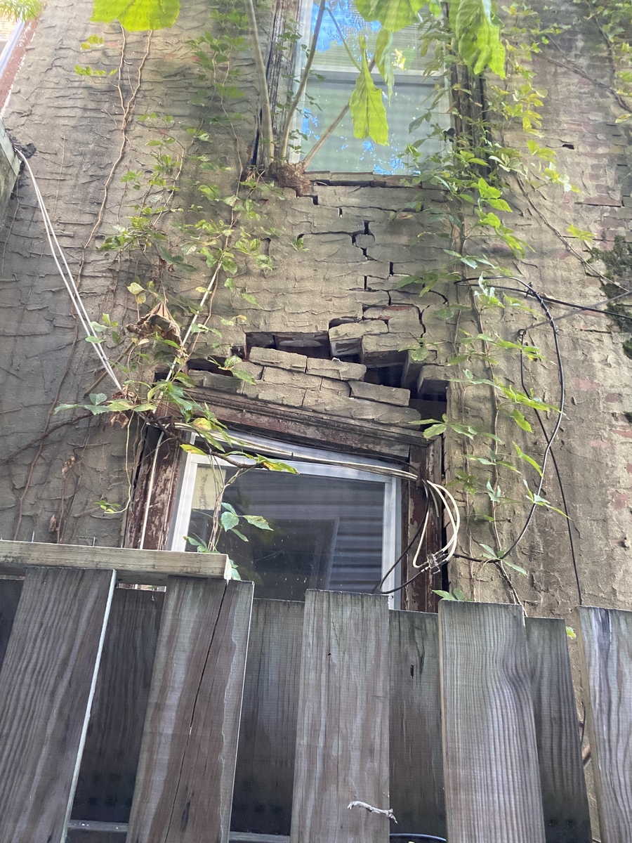 Photographic documentation of the work as submitted to the city's 311 record.