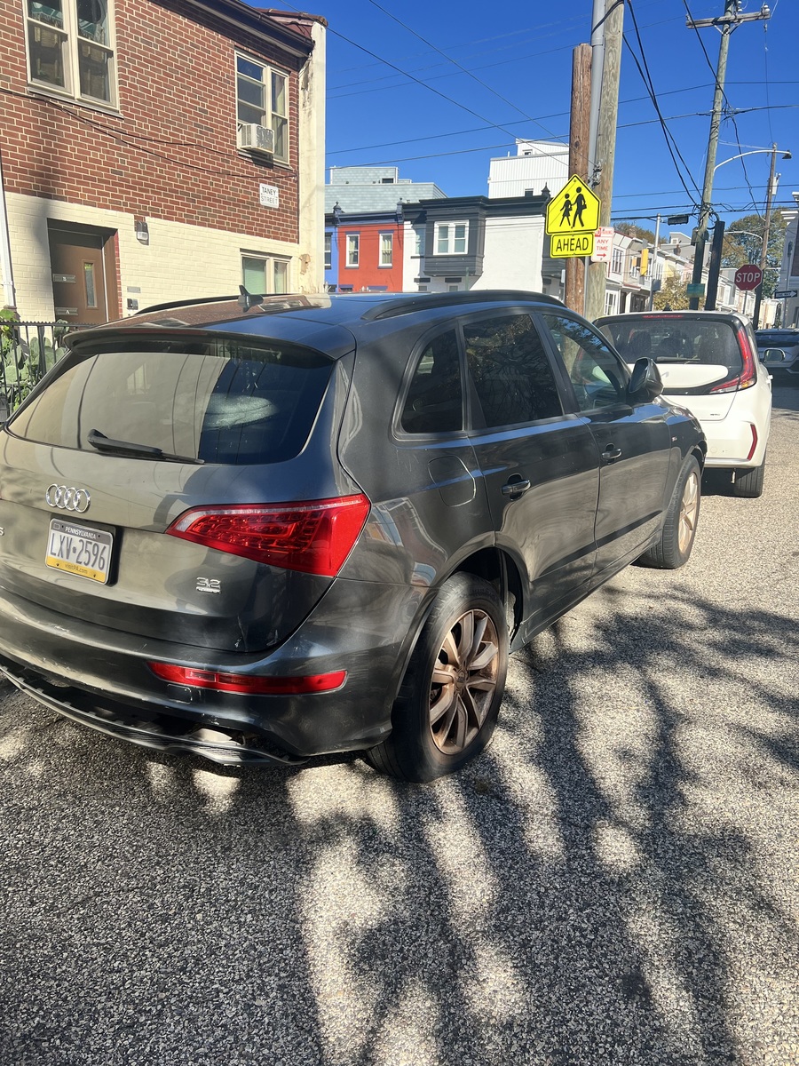 Photographic documentation of the work as submitted to the city's 311 record.