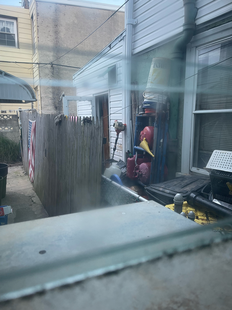 Photographic documentation of the work as submitted to the city's 311 record.