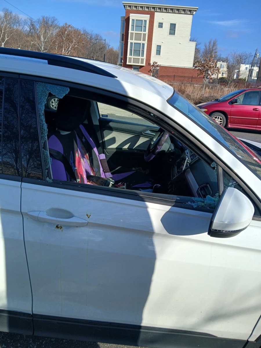 Photographic documentation of the work as submitted to the city's 311 record.