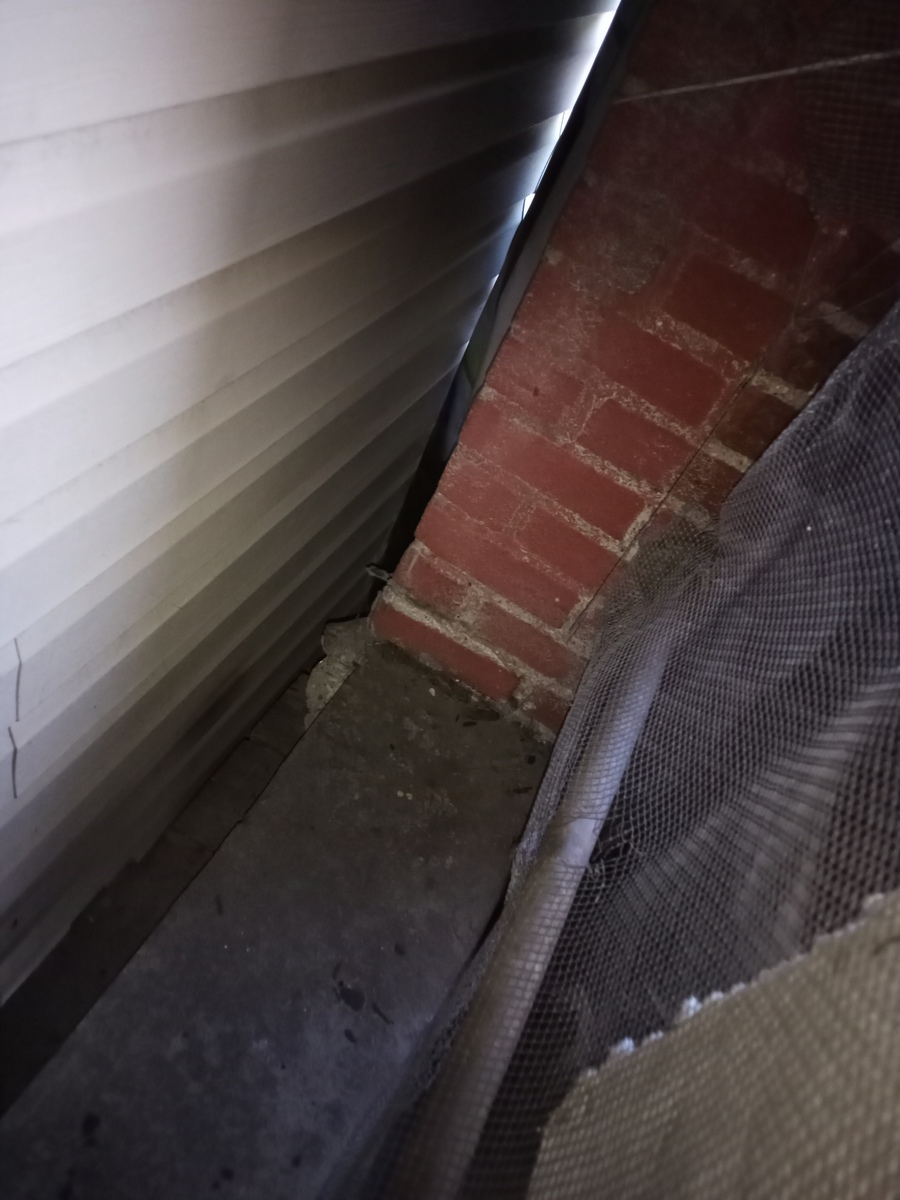 Photographic documentation of the work as submitted to the city's 311 record.