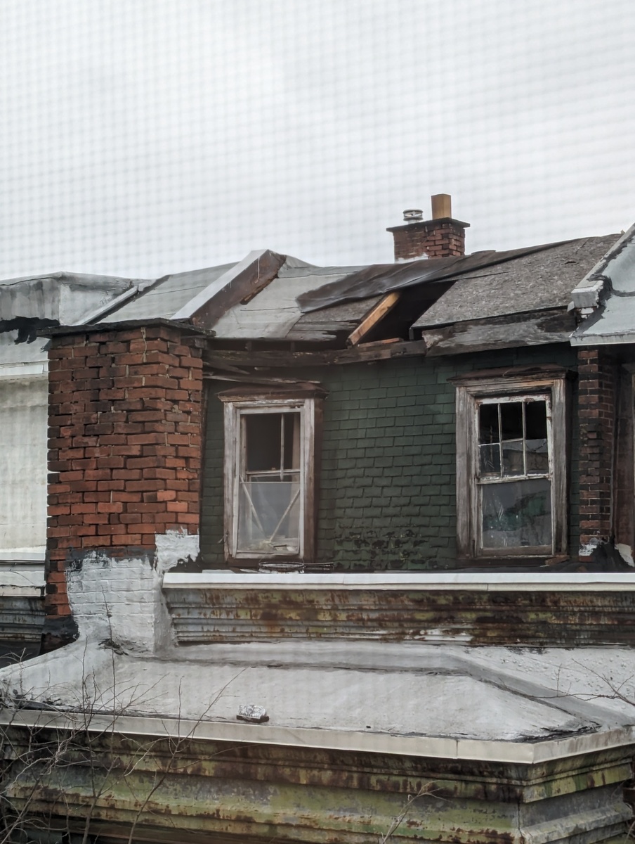 Photographic documentation of the work as submitted to the city's 311 record.