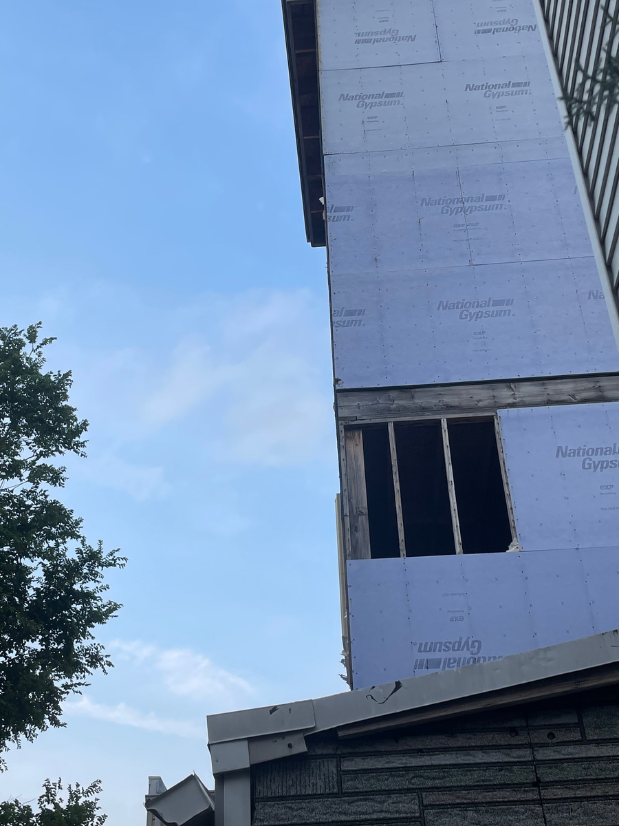 Photographic documentation of the work as submitted to the city's 311 record.
