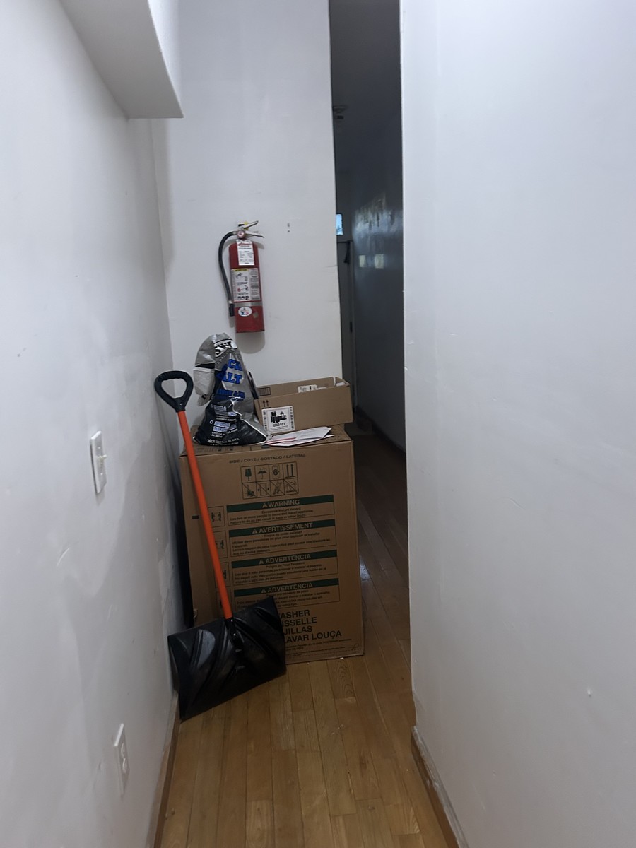 Photographic documentation of the work as submitted to the city's 311 record.