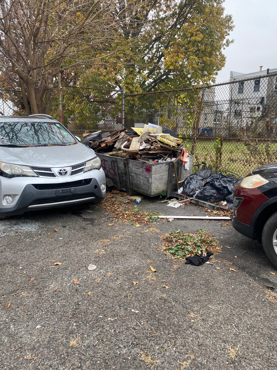 Photographic documentation of the work as submitted to the city's 311 record.