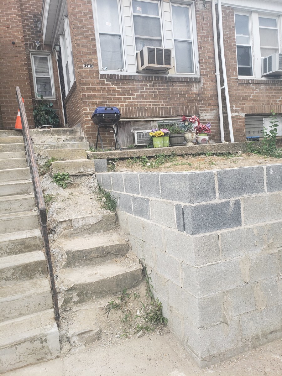 Photographic documentation of the work as submitted to the city's 311 record.