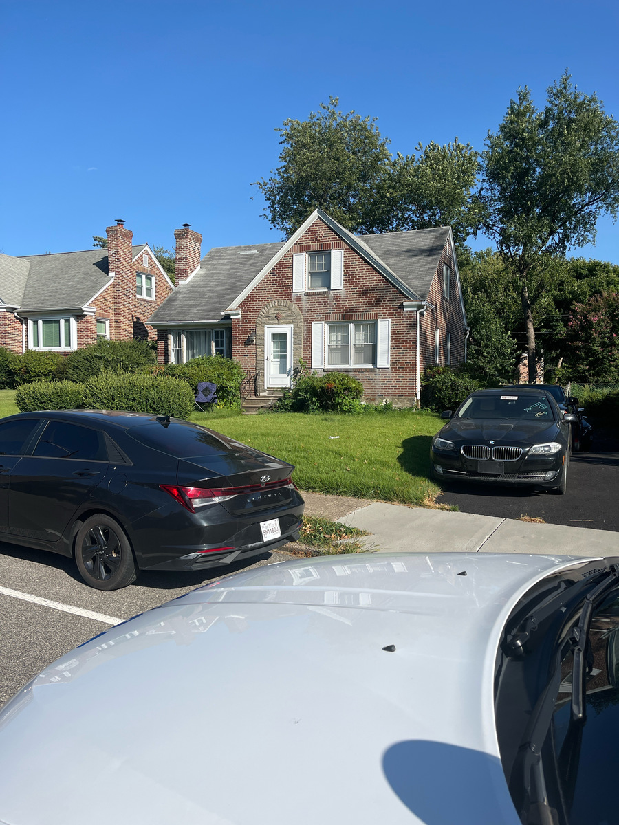 Photographic documentation of the work as submitted to the city's 311 record.