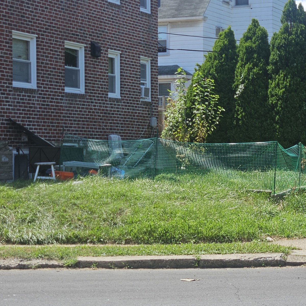 Photographic documentation of the work as submitted to the city's 311 record.