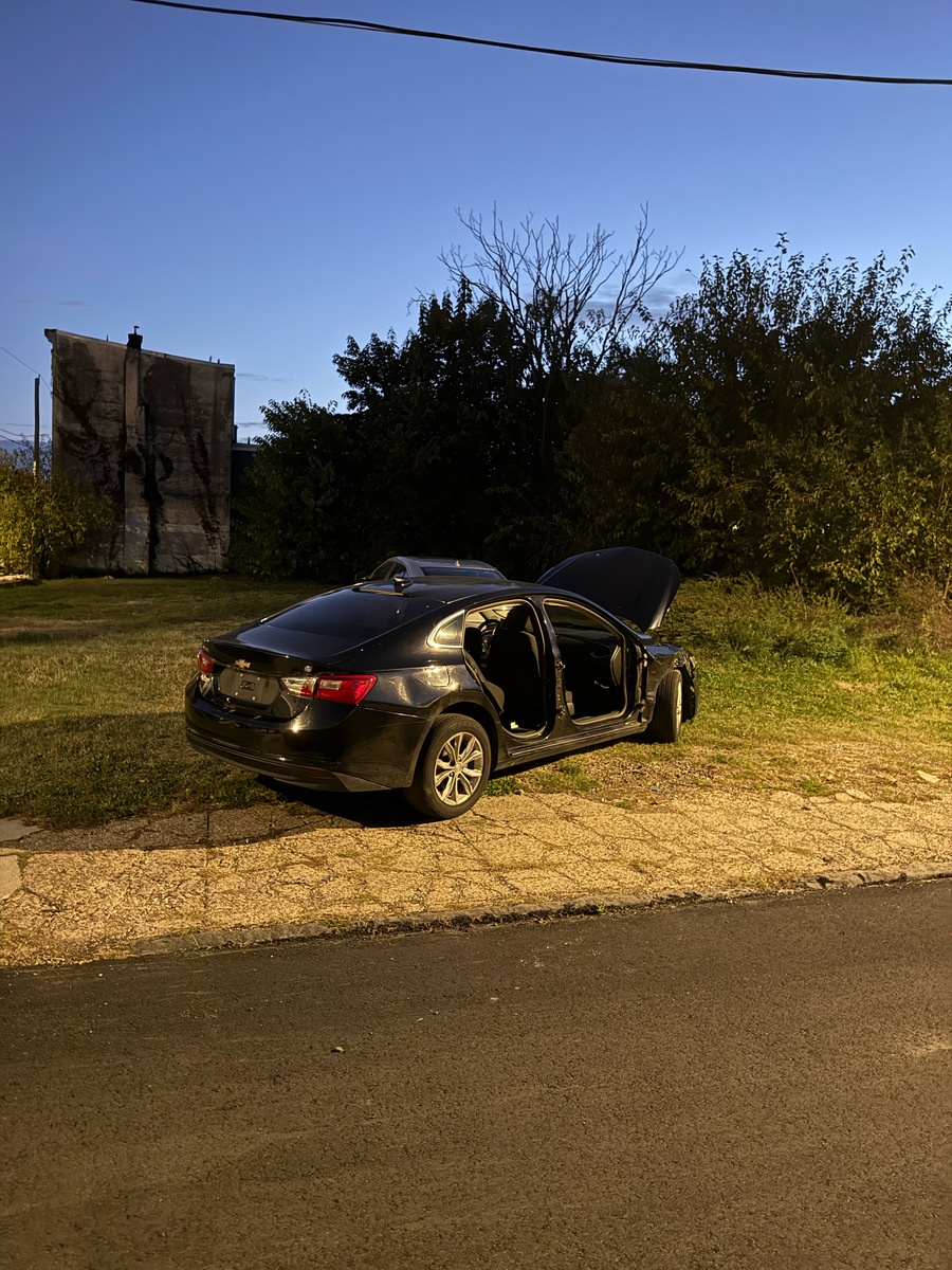 Photographic documentation of the work as submitted to the city's 311 record.