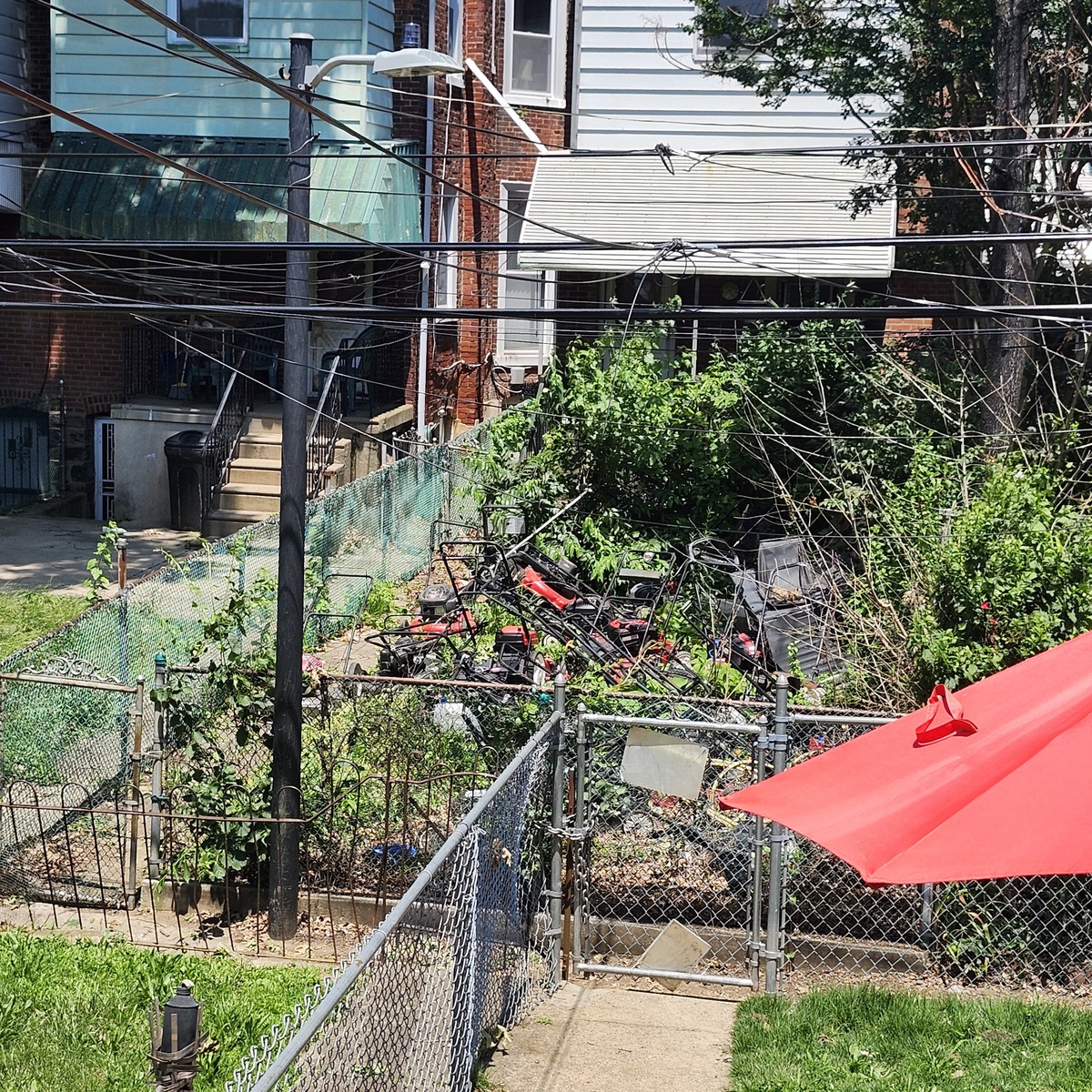 Photographic documentation of the work as submitted to the city's 311 record.