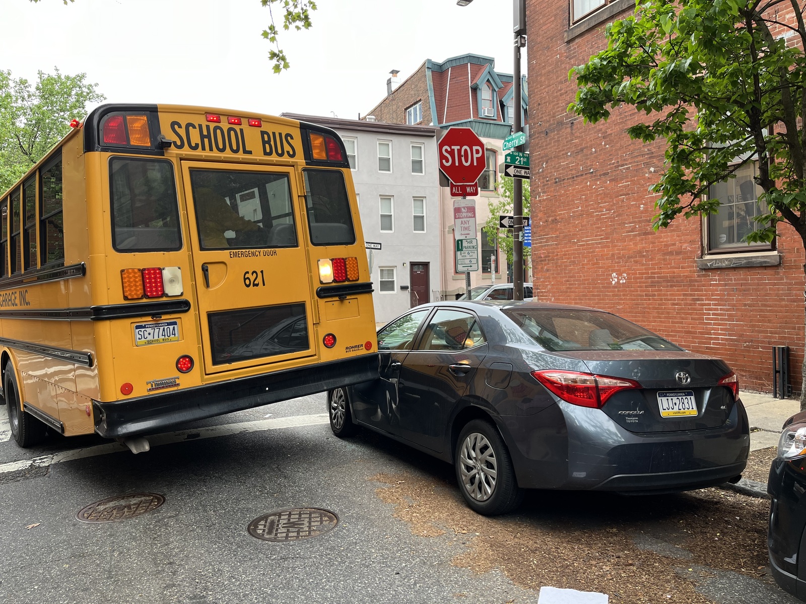 Photographic documentation of the work as submitted to the city's 311 record.