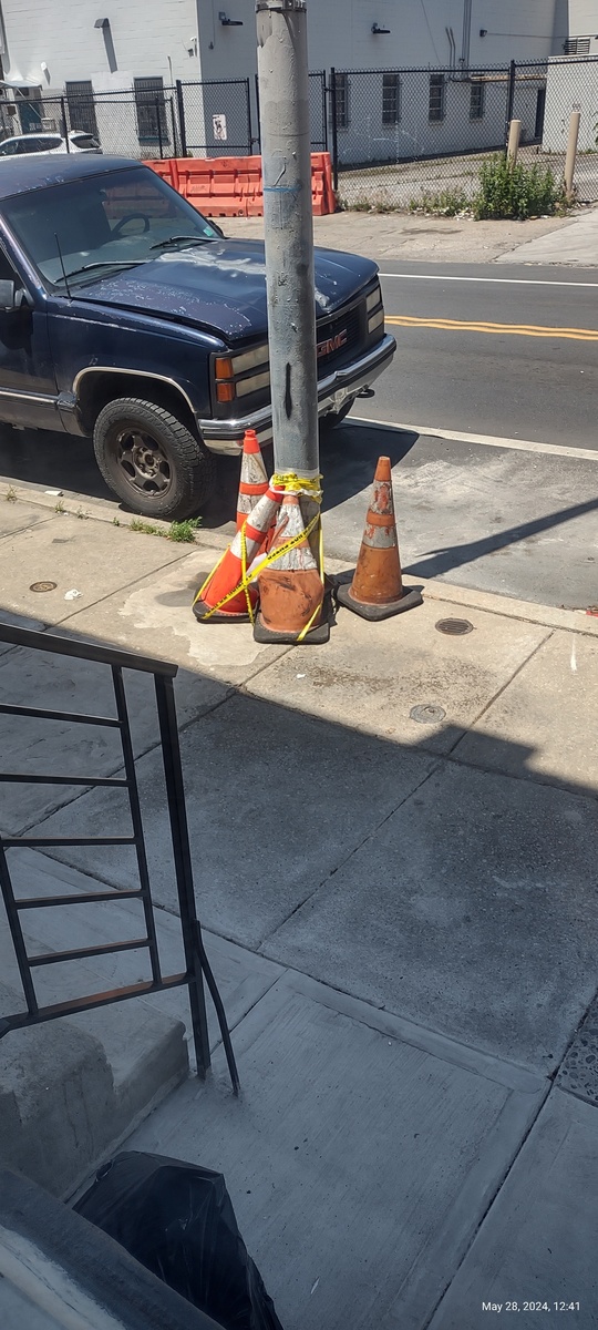 Photographic documentation of the work as submitted to the city's 311 record.