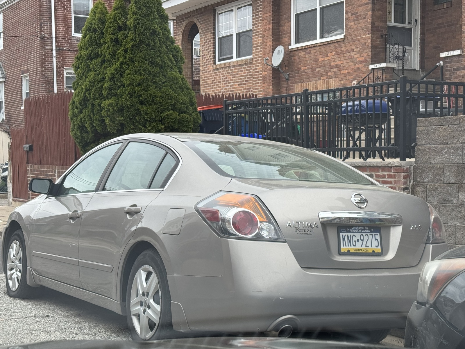 Photographic documentation of the work as submitted to the city's 311 record.