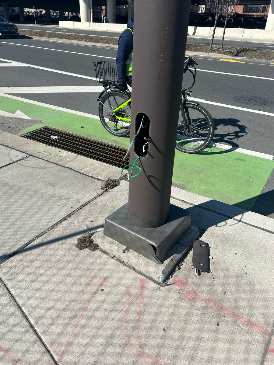 Photographic documentation of the work as submitted to the city's 311 record.