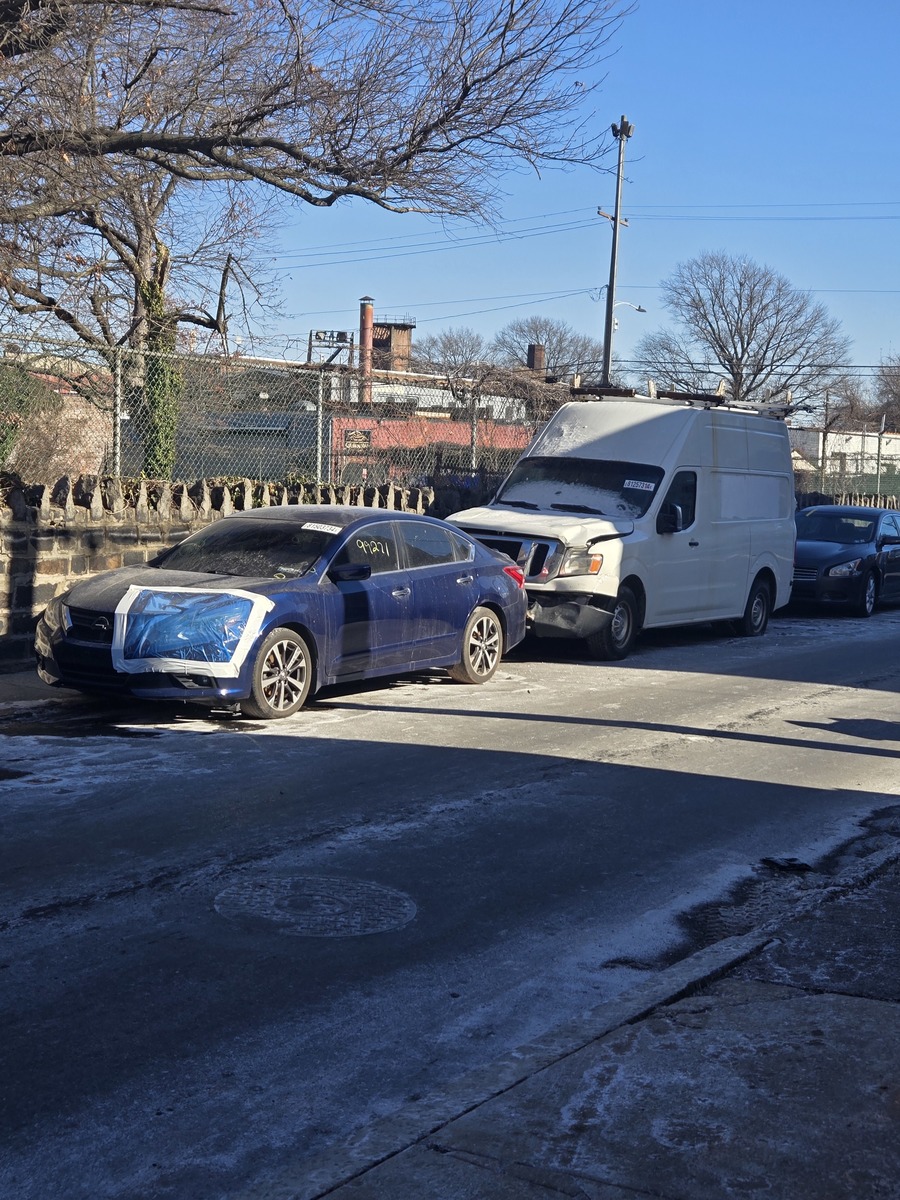 Photographic documentation of the work as submitted to the city's 311 record.