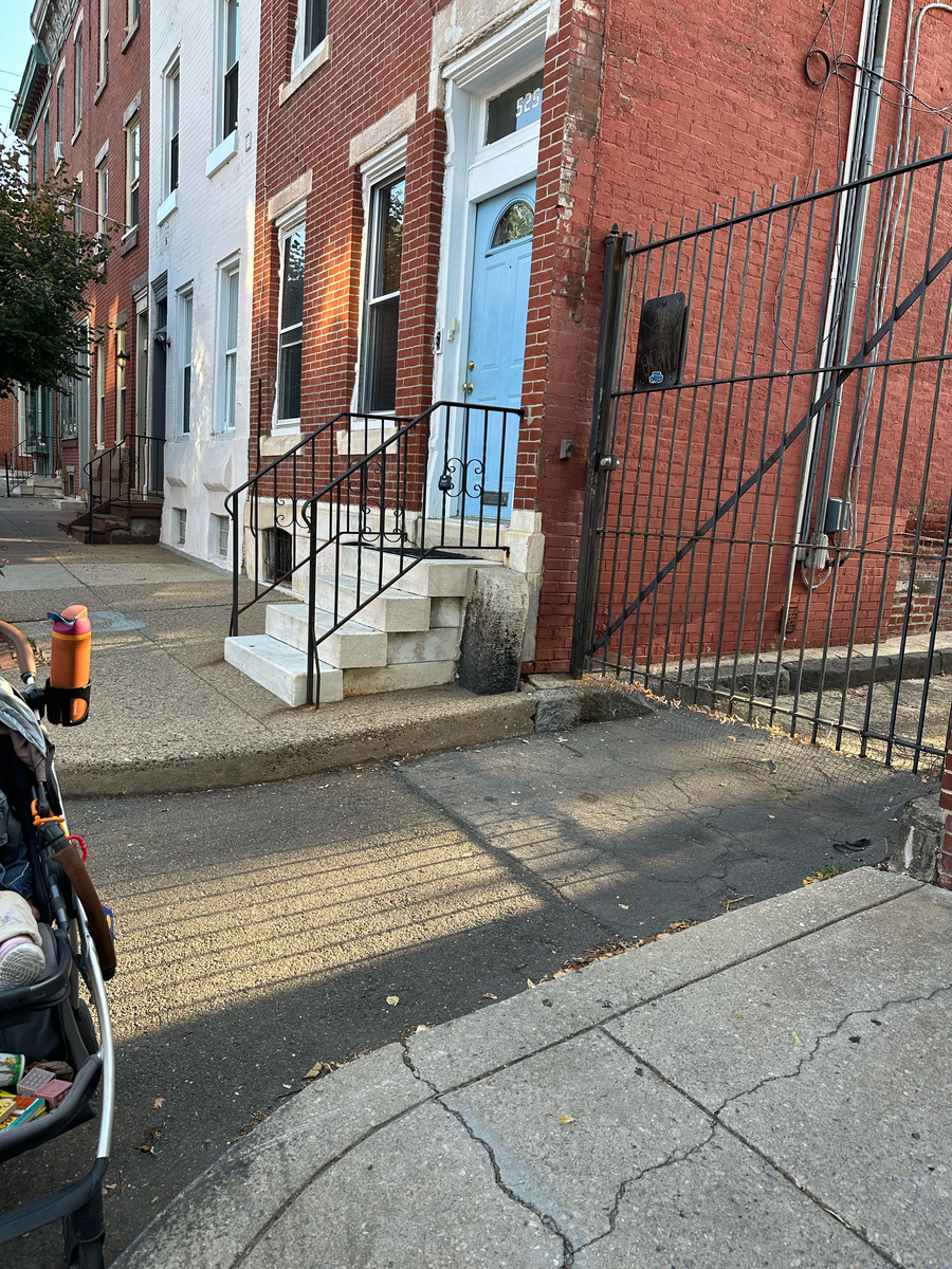 Photographic documentation of the work as submitted to the city's 311 record.