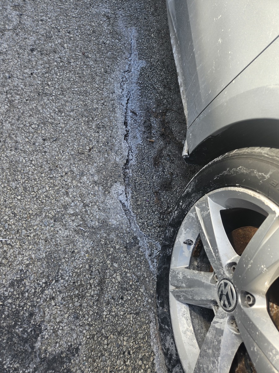 Photographic documentation of the work as submitted to the city's 311 record.