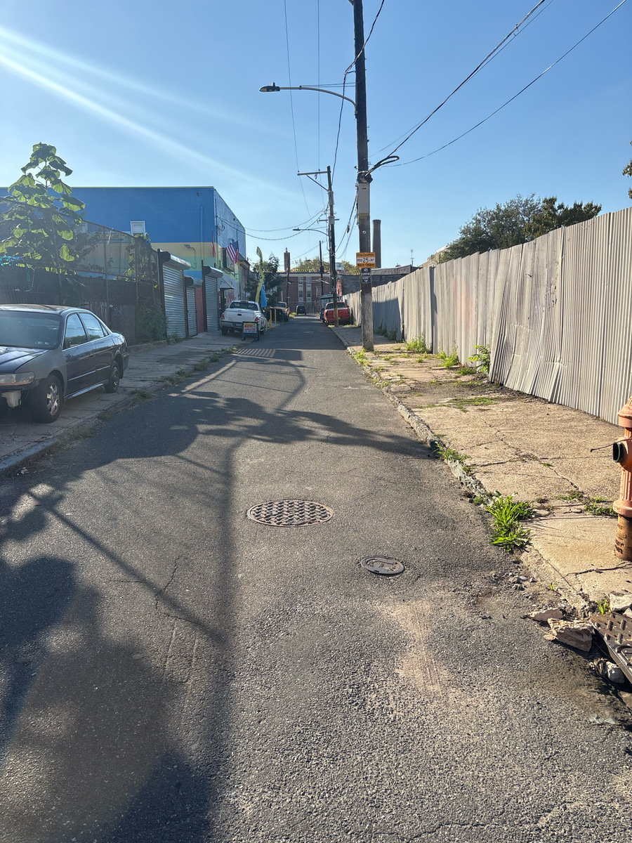 Photographic documentation of the work as submitted to the city's 311 record.