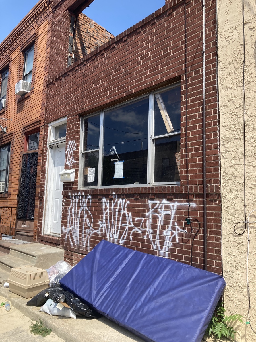 Photographic documentation of the work as submitted to the city's 311 record.