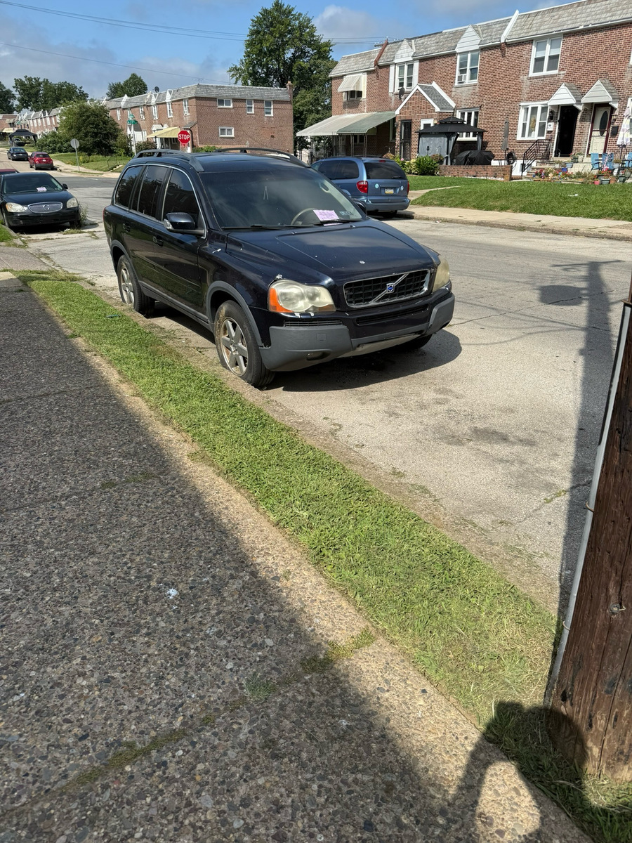 Photographic documentation of the work as submitted to the city's 311 record.