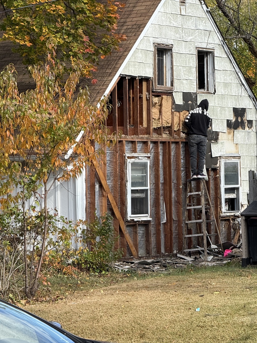 Photographic documentation of the work as submitted to the city's 311 record.