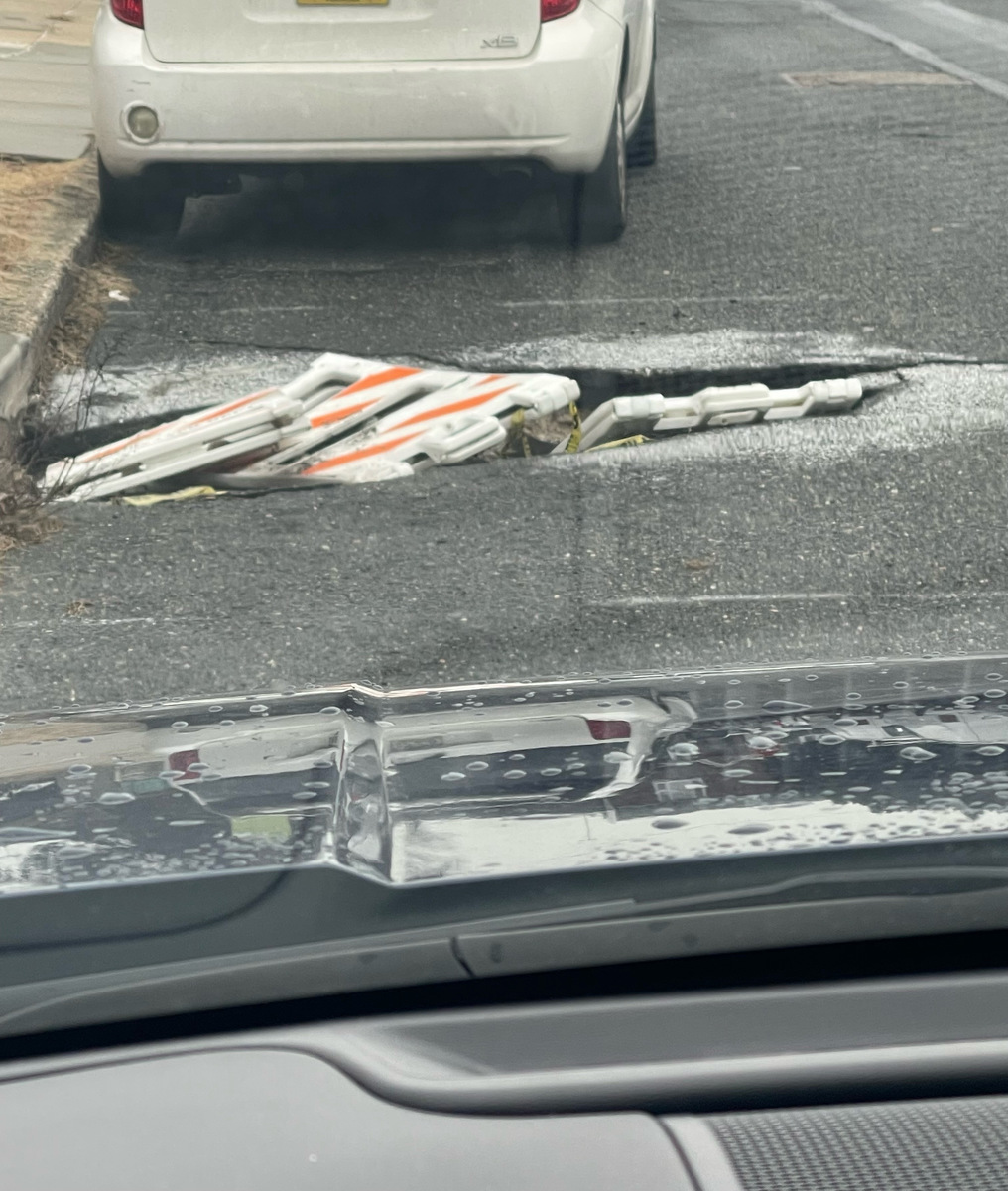 Photographic documentation of the work as submitted to the city's 311 record.
