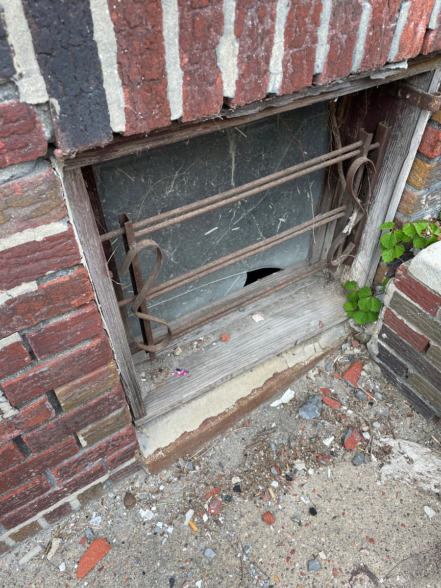 Photographic documentation of the work as submitted to the city's 311 record.