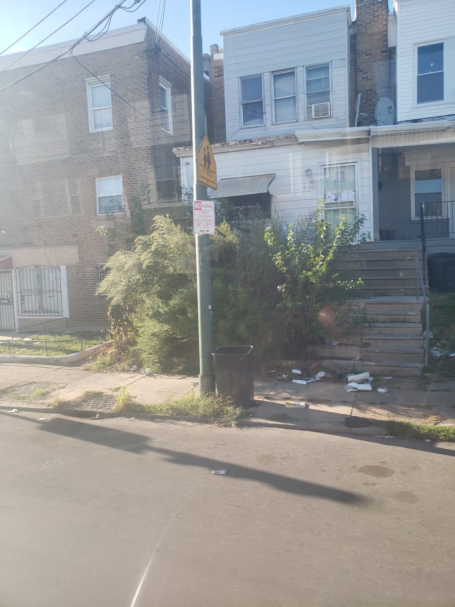 Photographic documentation of the work as submitted to the city's 311 record.
