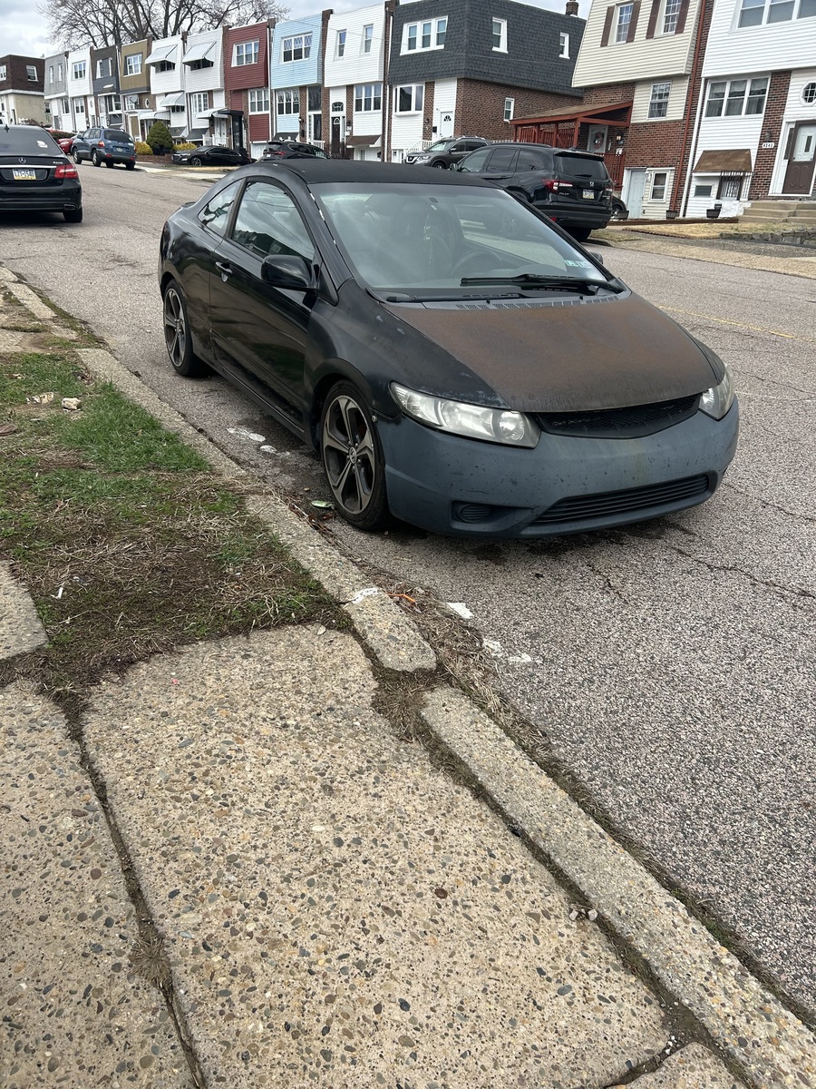 Photographic documentation of the work as submitted to the city's 311 record.