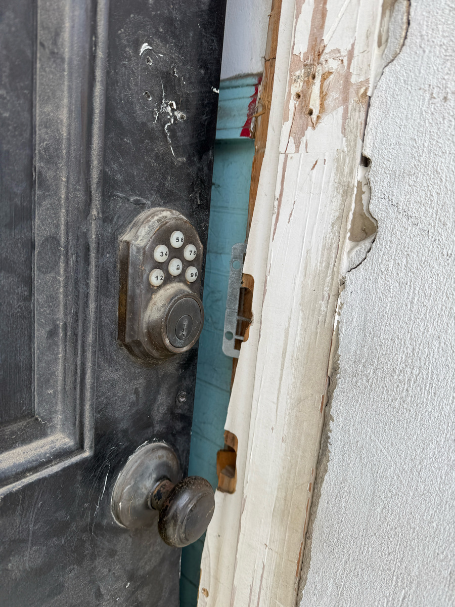 Photographic documentation of the work as submitted to the city's 311 record.