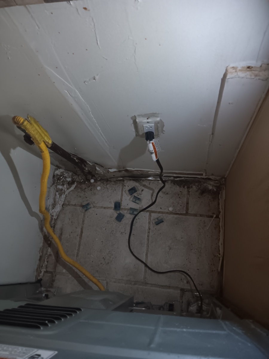 Photographic documentation of the work as submitted to the city's 311 record.