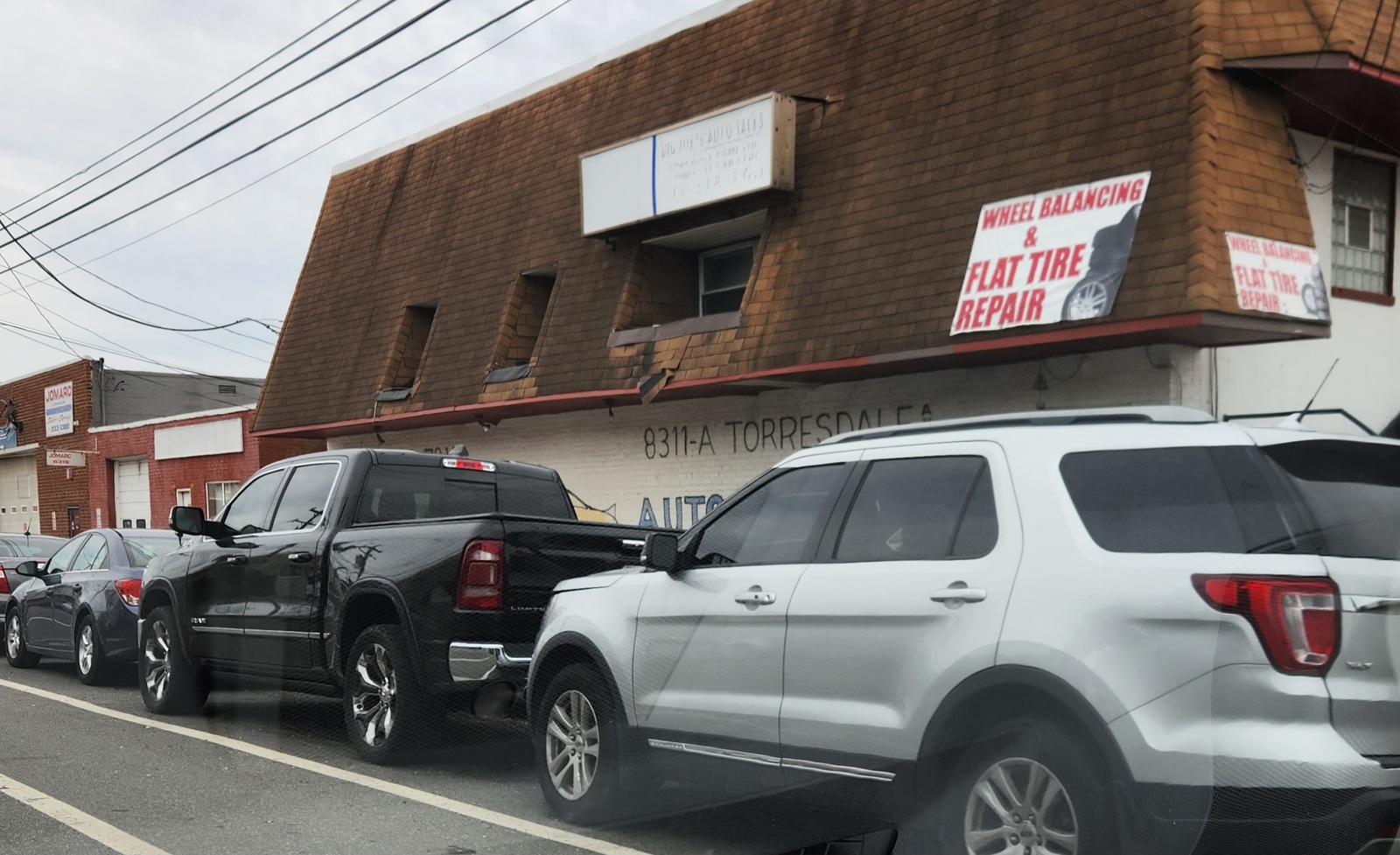 Photographic documentation of the work as submitted to the city's 311 record.