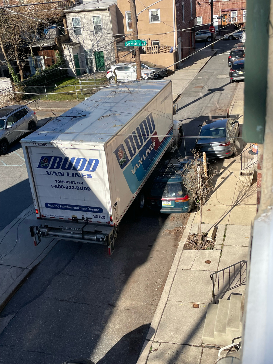 Photographic documentation of the work as submitted to the city's 311 record.