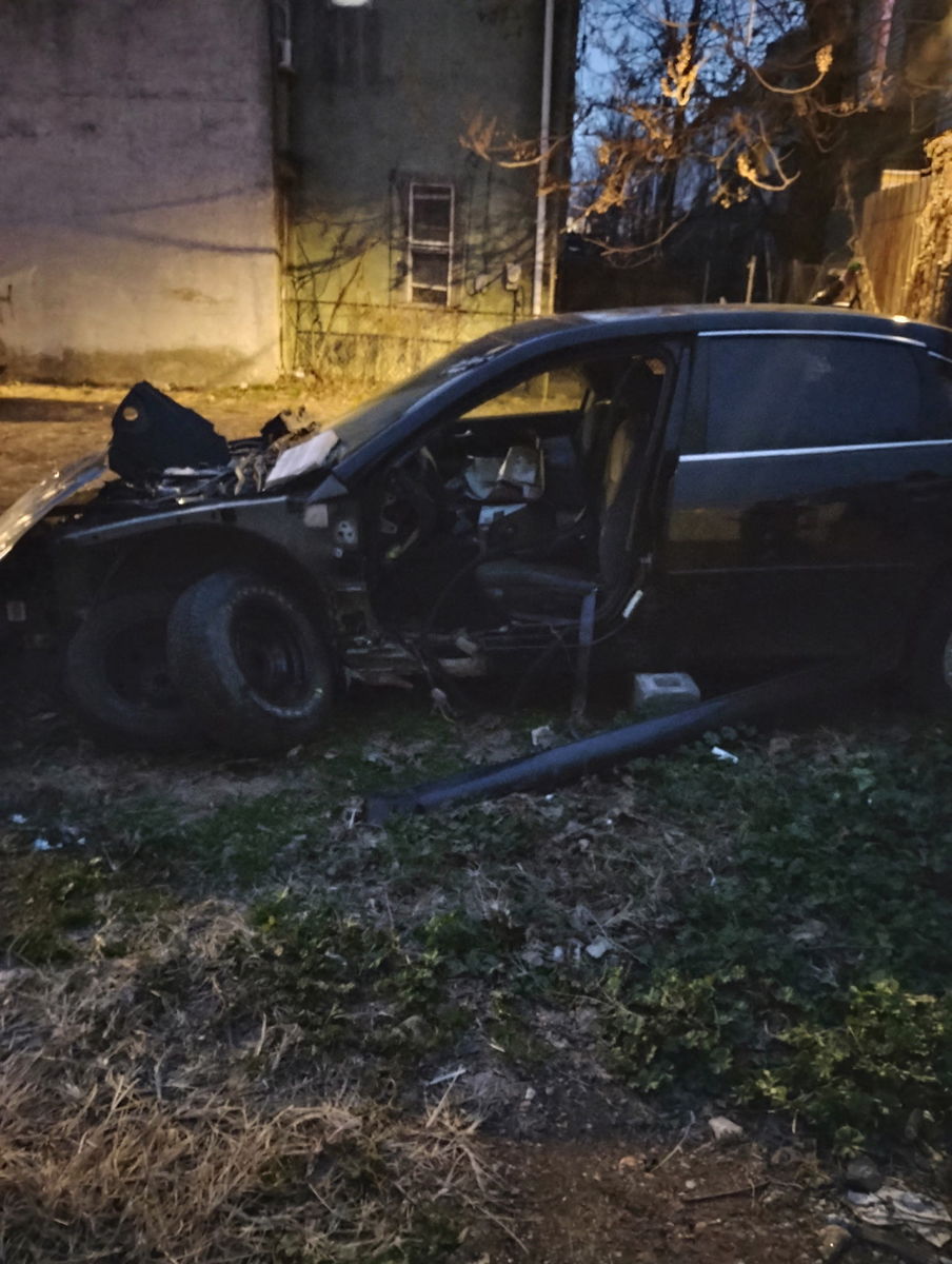 Photographic documentation of the work as submitted to the city's 311 record.