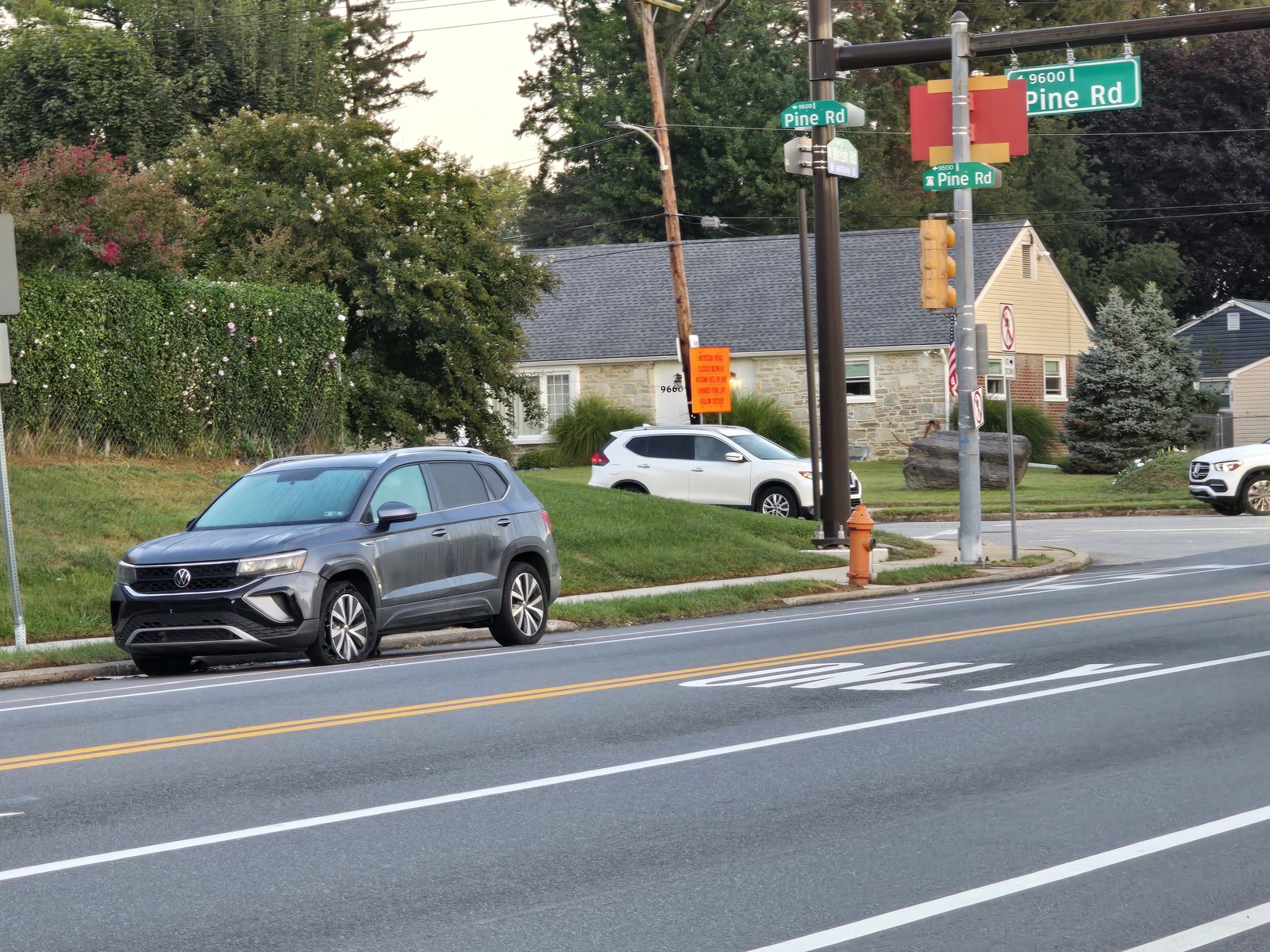 Photographic documentation of the work as submitted to the city's 311 record.