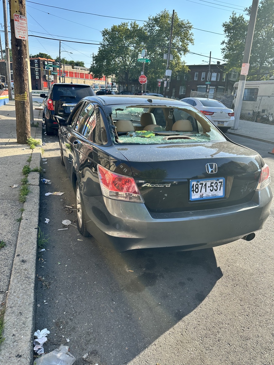 Photographic documentation of the work as submitted to the city's 311 record.