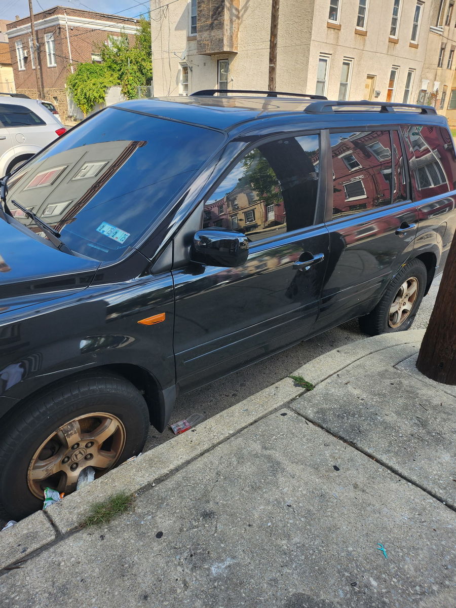 Photographic documentation of the work as submitted to the city's 311 record.