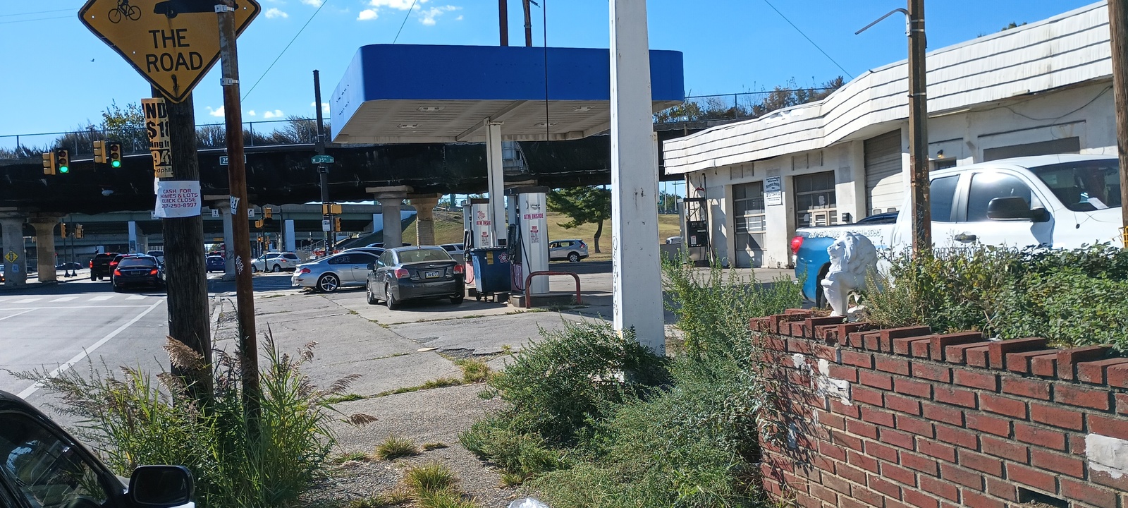 Photographic documentation of the work as submitted to the city's 311 record.
