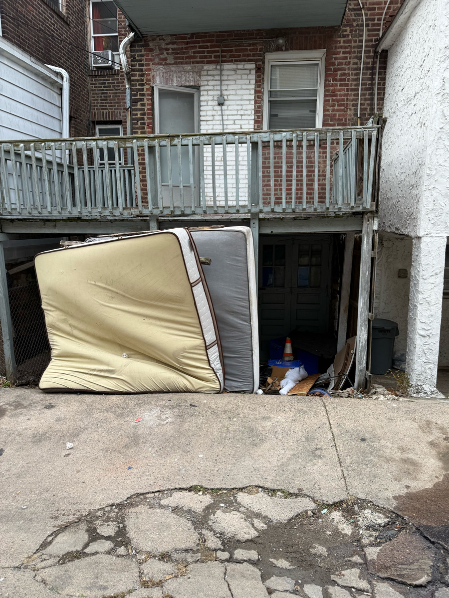 Photographic documentation of the work as submitted to the city's 311 record.