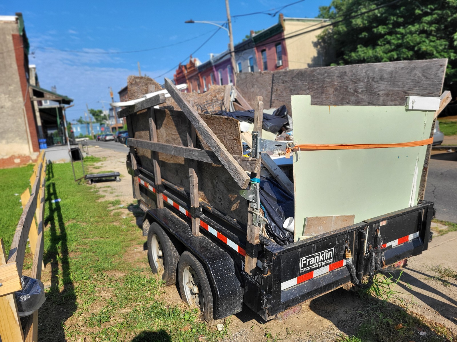 Photographic documentation of the work as submitted to the city's 311 record.