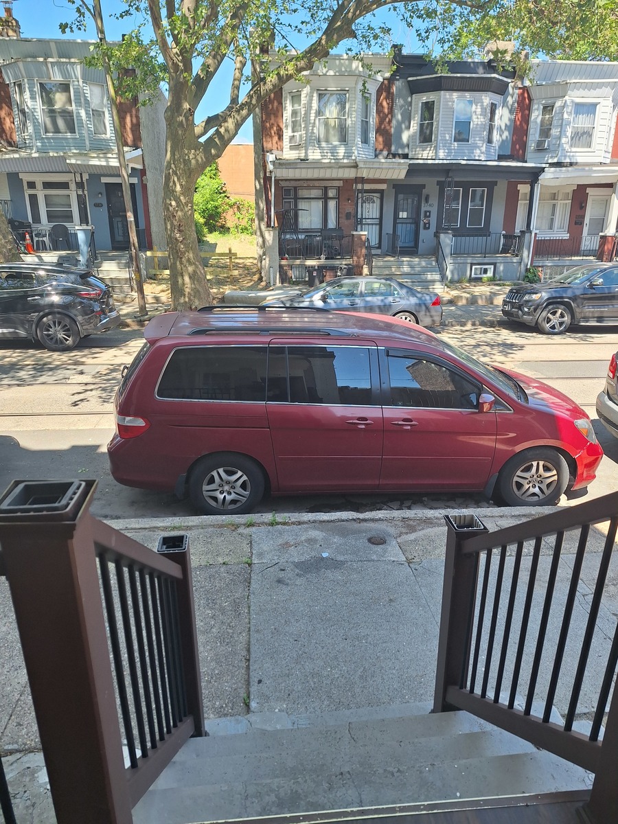 Photographic documentation of the work as submitted to the city's 311 record.